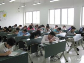 芜湖市2009年上半年国家职业资格统一鉴定考试在我院举行