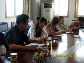 院学生处召开专职辅导员工作会议