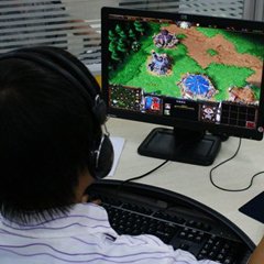 我系成功承办第二届中国国际动漫创意产业交易会“HP杯电子竞技大赛”（初赛）