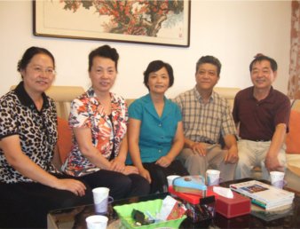 省教育工会领导看望慰问我院生病教师