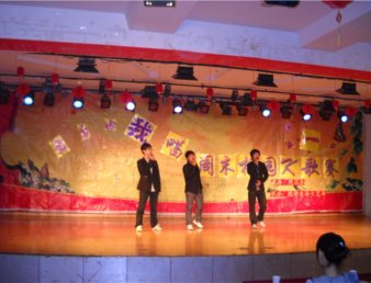 “舞台有我唱”周末大舞台活动在我院蓬勃开展