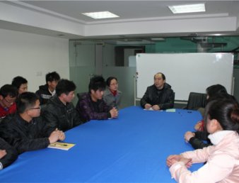院经贸系赴上海看望顶岗实习学生