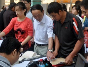 我院2011级迎新工作圆满结束