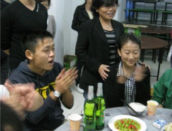 学院领导赴艺术设计系写生基地看望师生