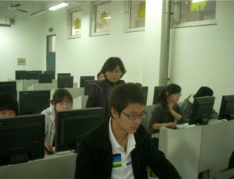 我院成功举行初级电子政务工程师考试