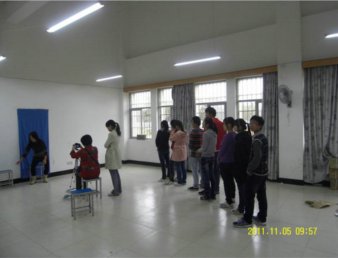 我院2011级新生电子摄像工作顺利结束