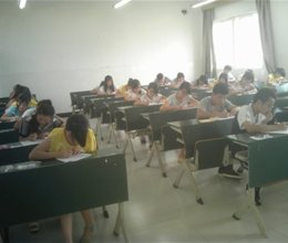 我院顺利举行全国CCFA注册品类管理师资格认证考试