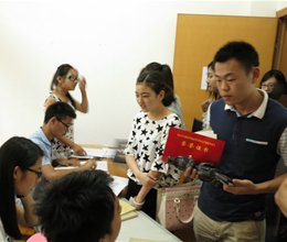 14届毕业生离校现场巡礼