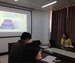 财务金融系召开翻转课堂教学视频研讨会