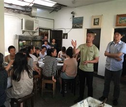 艺术设计系一行前往写生基地看望师生