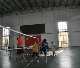 院工会举办2015年教职工男女排球对抗赛