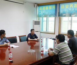 建军节前夕学院走访慰问共建部队