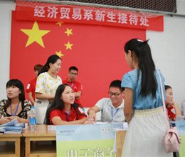 悉心服务点燃激情　助推梦想起航