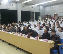 学院举办2014—2015学年先进班集体评选活动