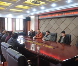 安徽农业大学经济技术学院一行到我院艺术设计系参观调研