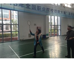 人文外语系分工会举办羽毛球混双比赛