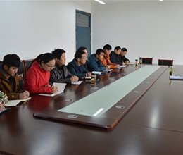 院领导联系工商管理系 “四个一” 师生开展交流座谈会