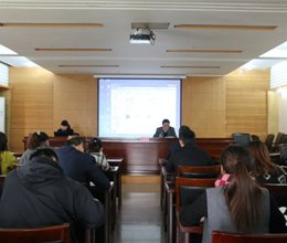 学院举行“互联网+背景下的大学生创新创业教育”主题讲座