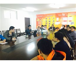 我院教师应邀为武汉交通职业学院作“沙盘模拟企业经营”专题讲座