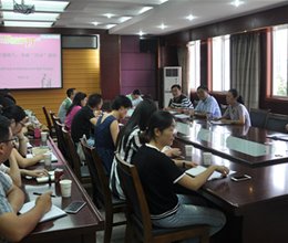 学院召开2016年教师节座谈会