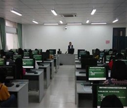 财务金融系开展学生资助政策宣讲“两节课”活动