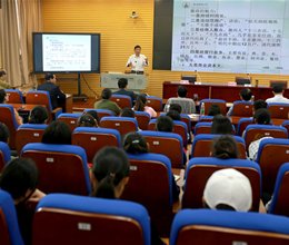 安徽师范大学王世华教授应邀来我校作学术讲座