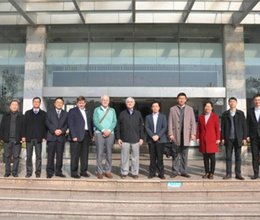 美国布莱诺大学校长Edward Schrader及教务长Jim Eck一行访问我校