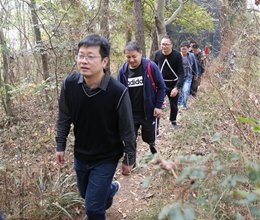 亲近自然，凝心聚力——电子信息工程系开展分工会活动