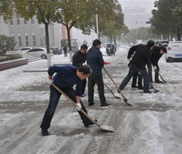 不忘初心，劳动光荣